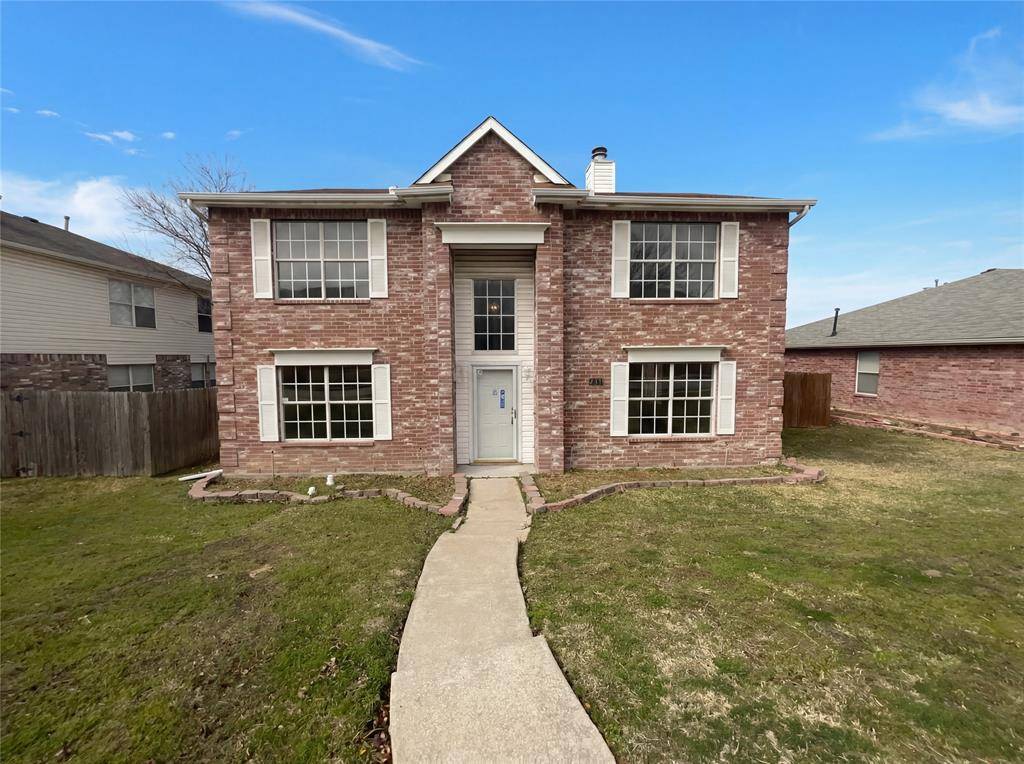 2029 Diamond Ridge Drive, Carrollton, TX 75010