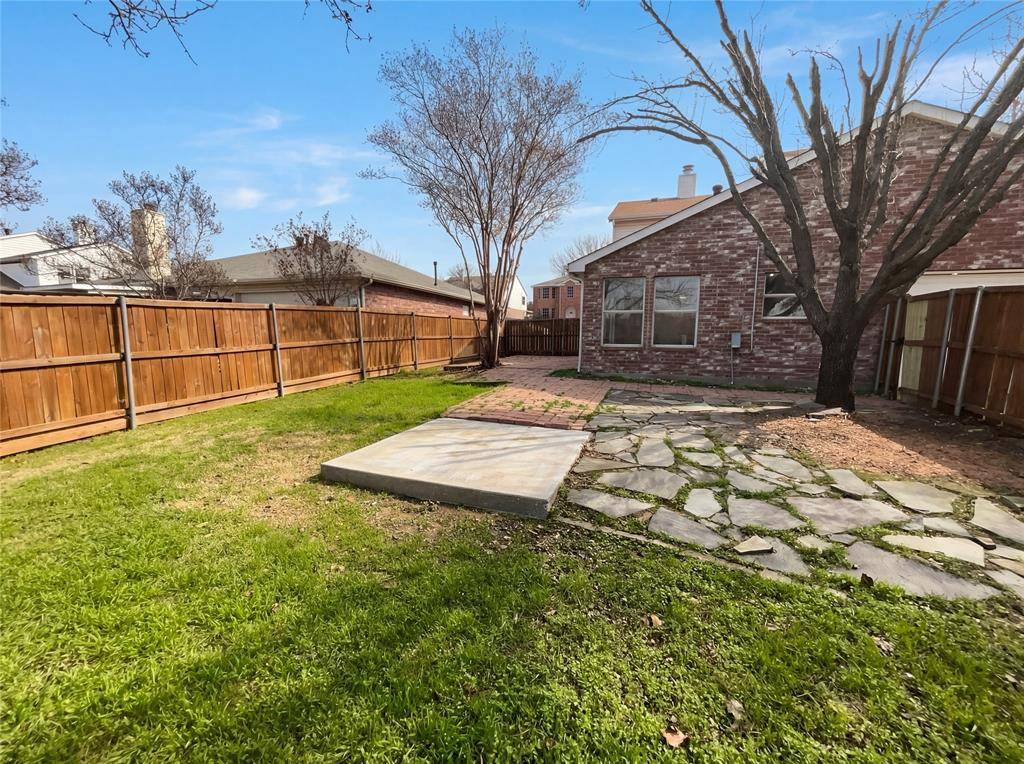 2029 Diamond Ridge Drive, Carrollton, TX 75010