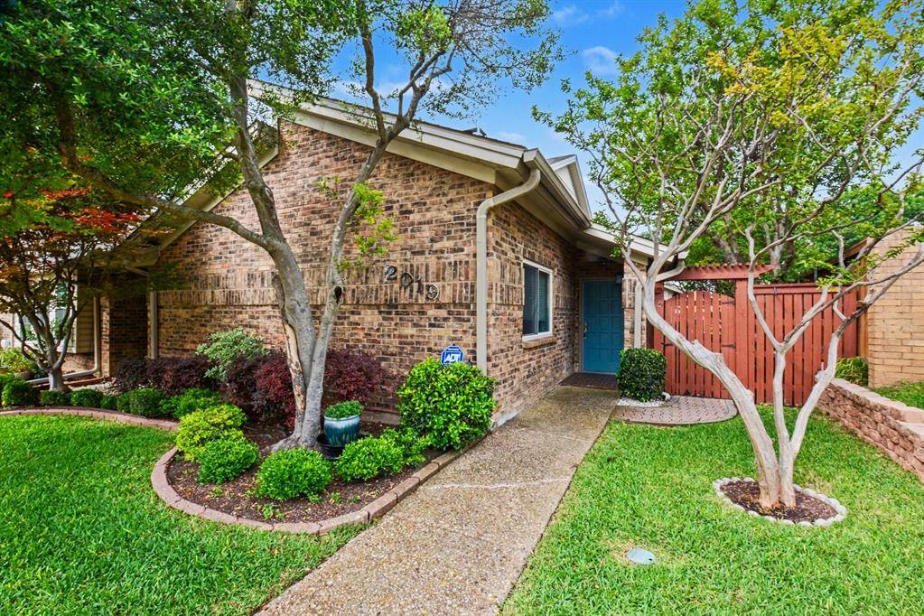 2019 Whippoorwill Lane, Carrollton, TX 75006