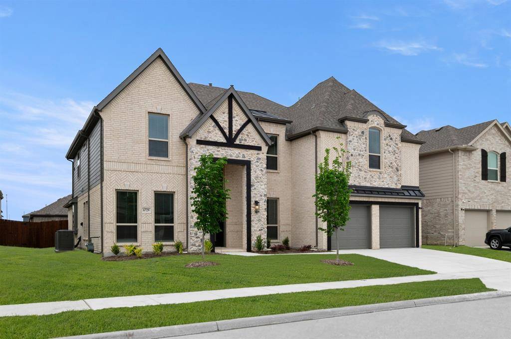 6729 Rosby Avenue, Fort Worth, TX 76123