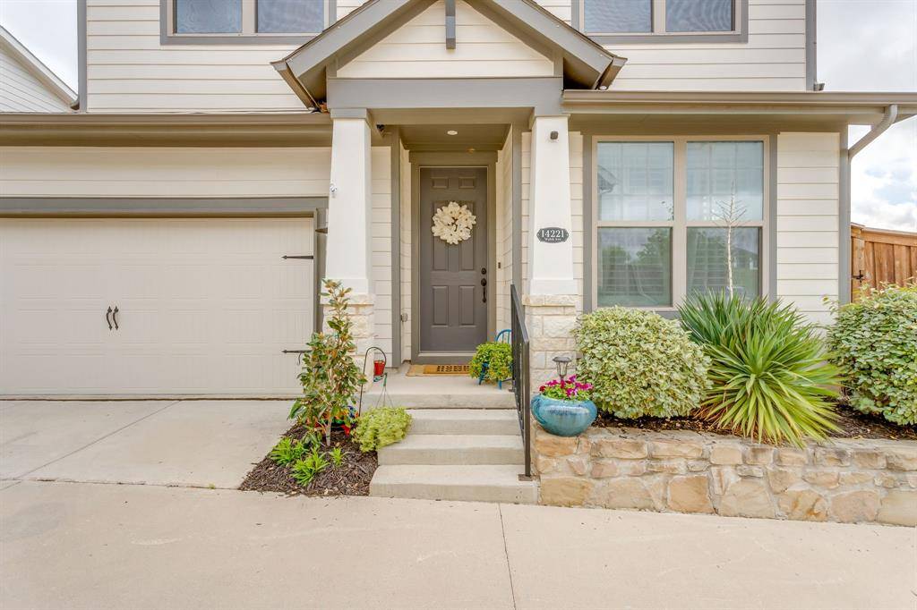 14221 Walsh Avenue, Fort Worth, TX 76008