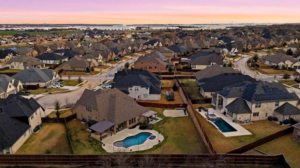 1208 Broadmoor Way, Roanoke, TX 76262