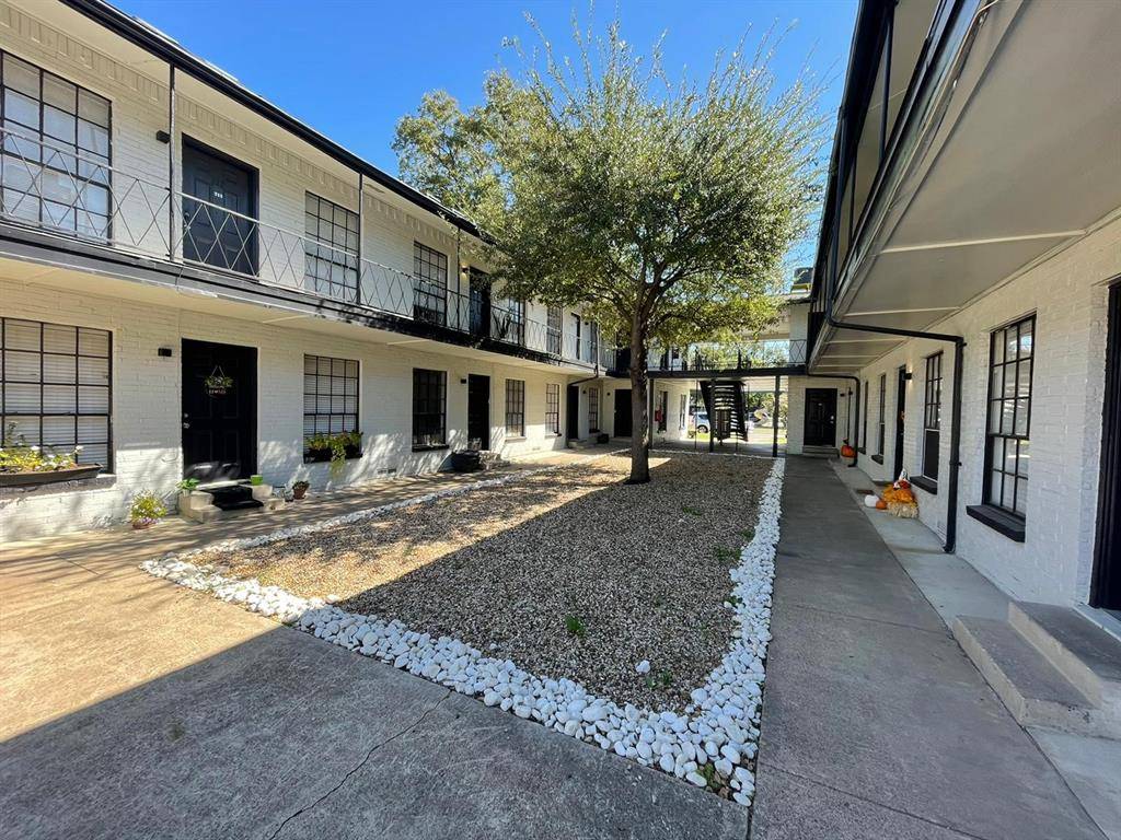 5317 Junius Street #209, Dallas, TX 75214
