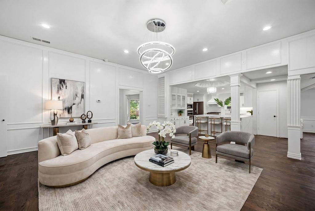 2705 Timberleaf Drive, Carrollton, TX 75006