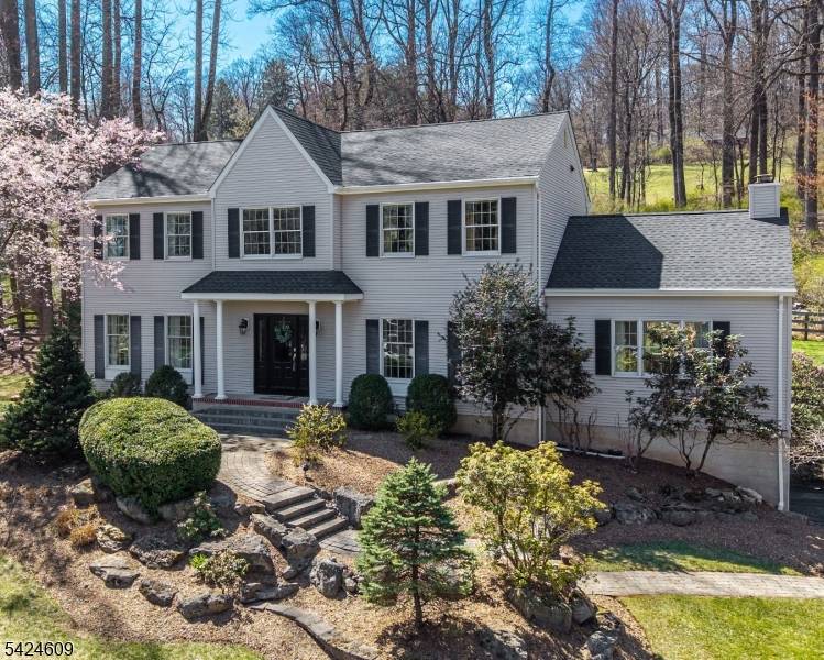 11 Devonald Dr, Bethlehem Twp., NJ 08802