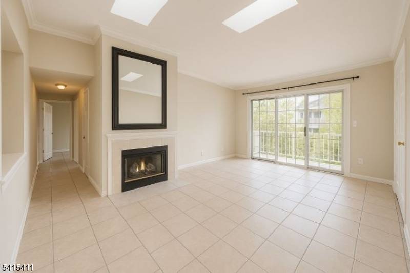 316 Red Crest Ln #316, Branchburg Twp., NJ 08876