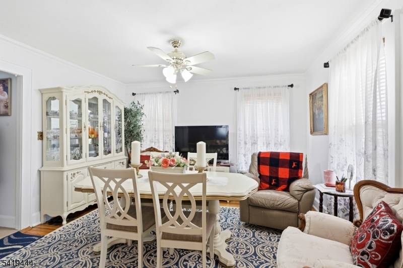 7-13 Henderson Blvd, Fair Lawn Boro, NJ 07410