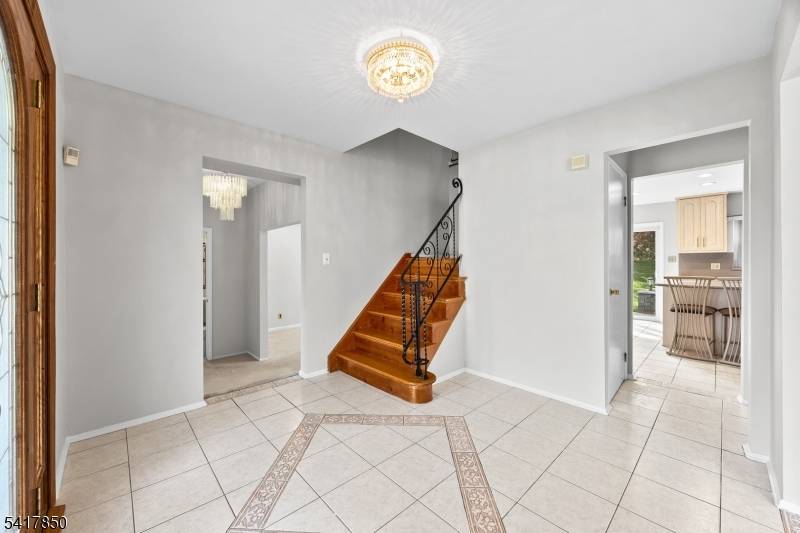 350 Parsippany Blvd, Parsippany-troy Hills Twp., NJ 07005