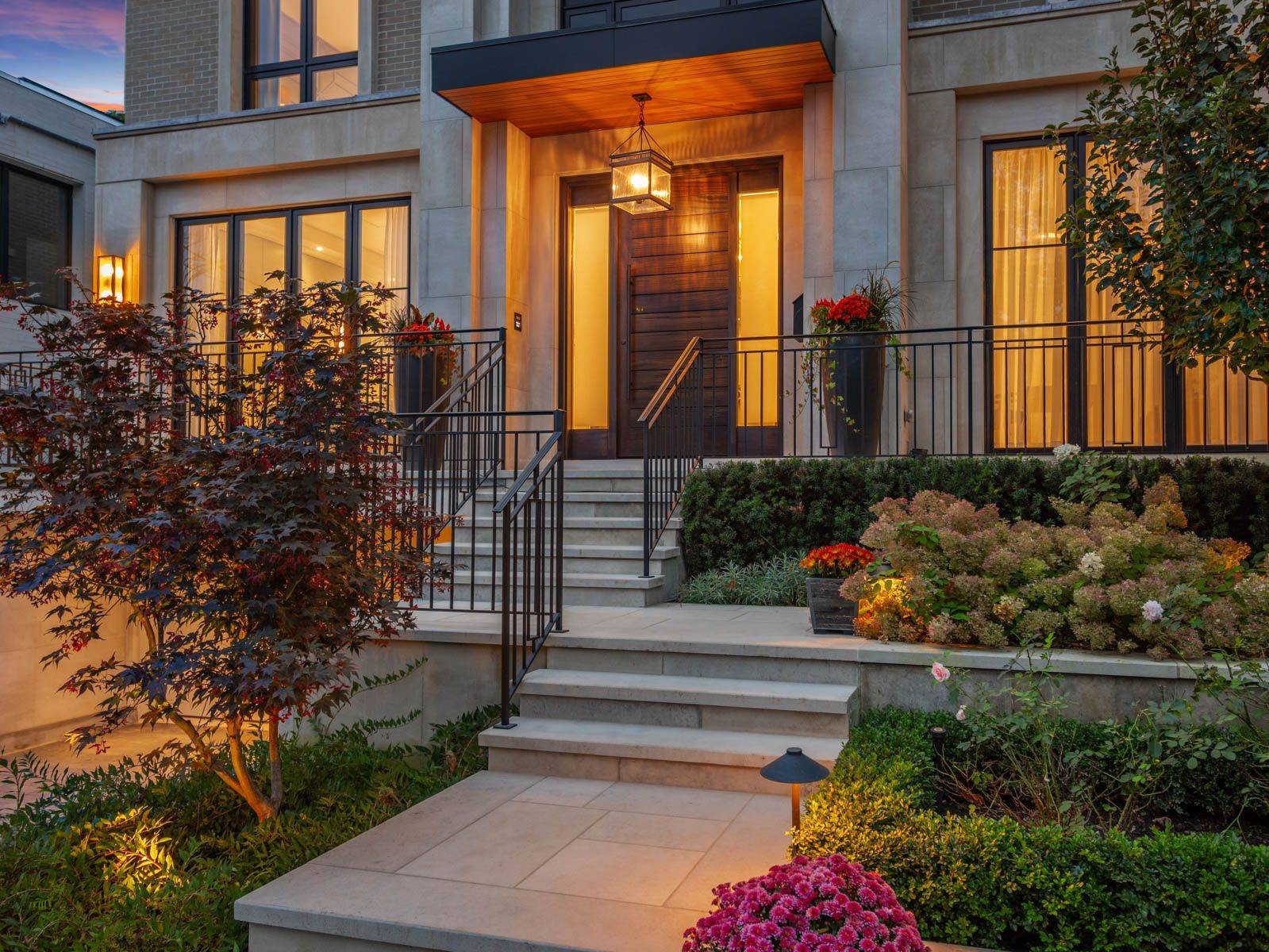 123 Rochester AVE, Toronto C12, ON M4N 1N9