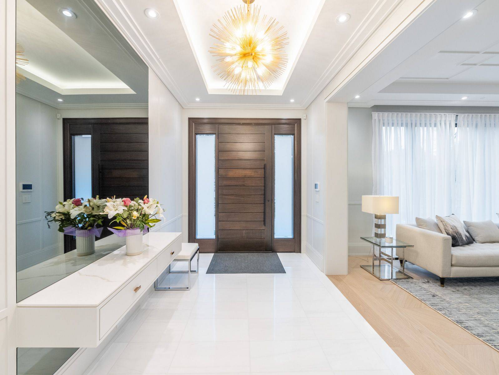 123 Rochester AVE, Toronto C12, ON M4N 1N9