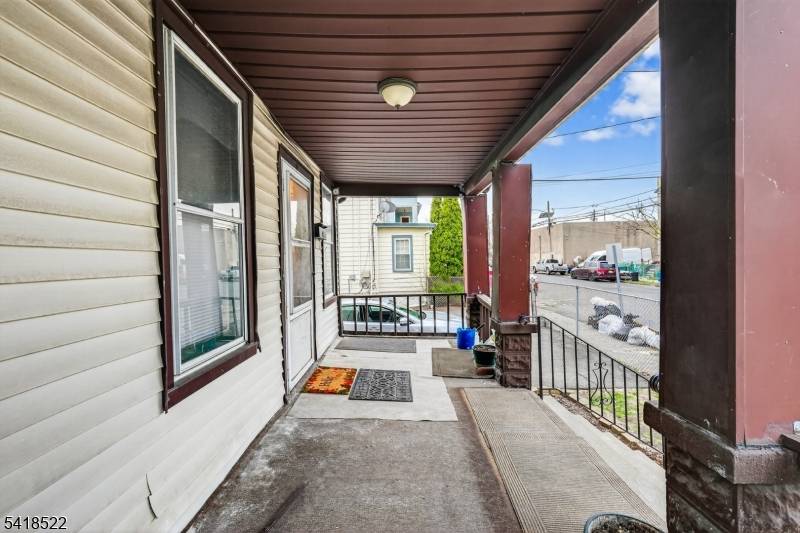 501 E 32Nd St, Paterson City, NJ 07504