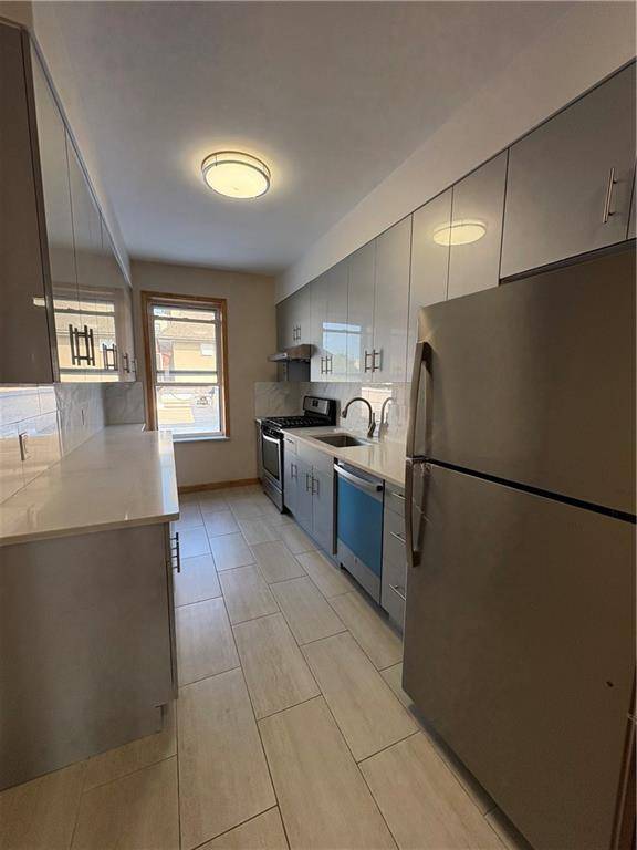 7417 18th AVE #2FL, Brooklyn, NY 11204