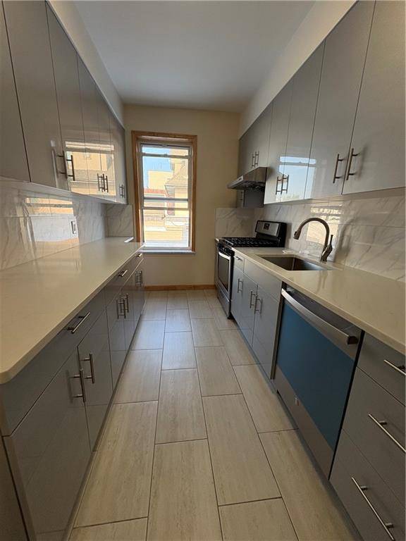 7417 18th AVE #2FL, Brooklyn, NY 11204