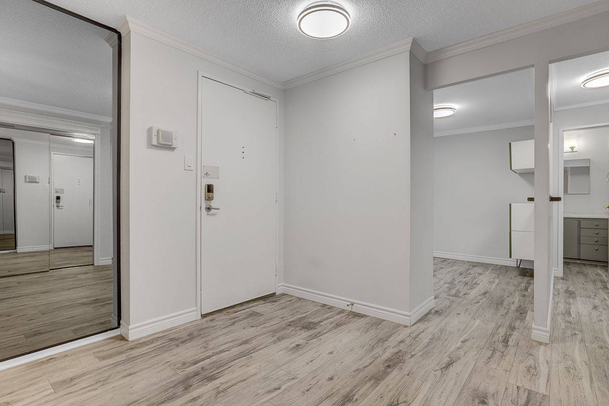 415 Greenview AVE #1609, Britannia - Lincoln Heights And Area, ON K2B 8G5