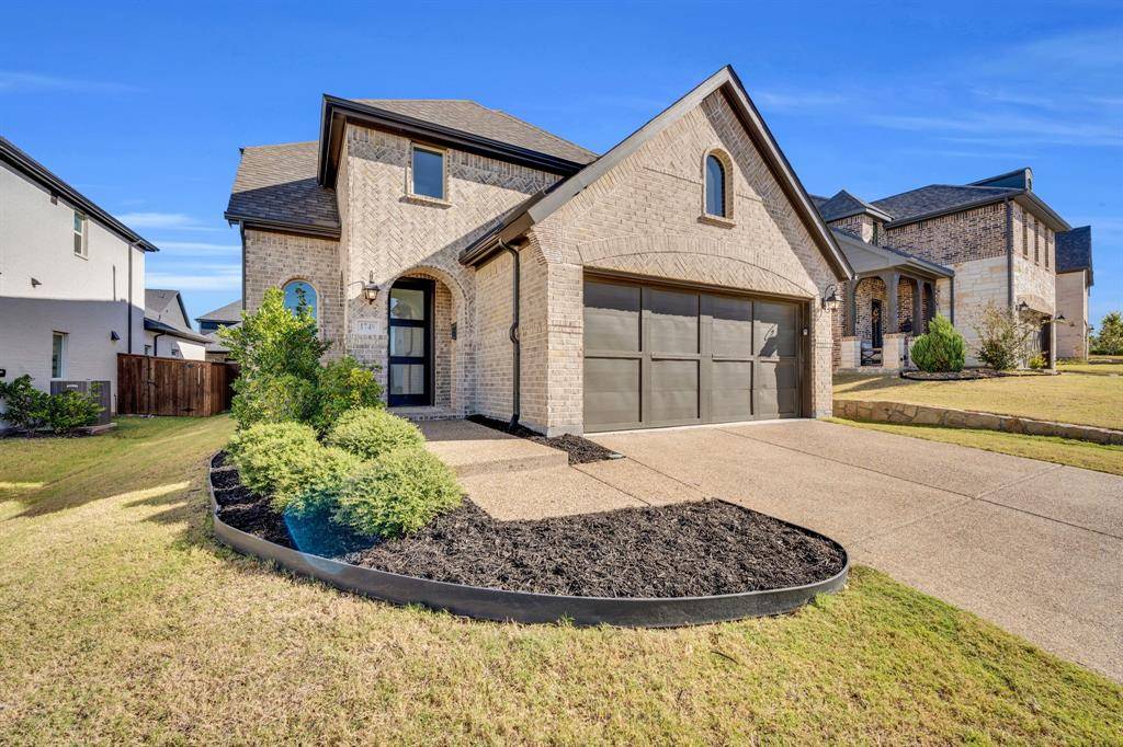 1749 Dartmoor Drive, Carrollton, TX 75010