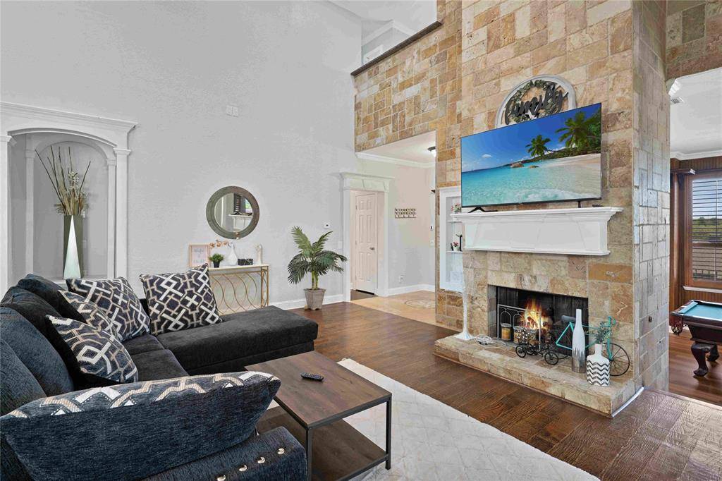 2711 Spyglass Drive, Carrollton, TX 75007