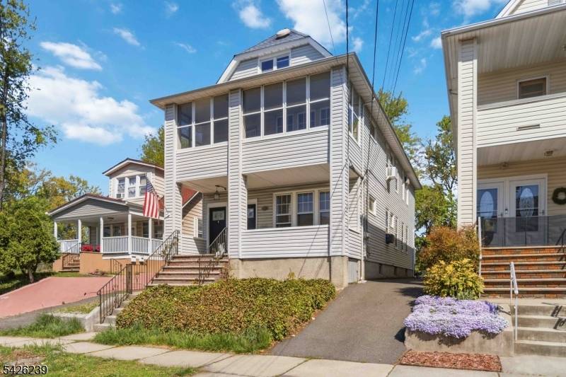 165 Dundee Ave, Paterson City, NJ 07503