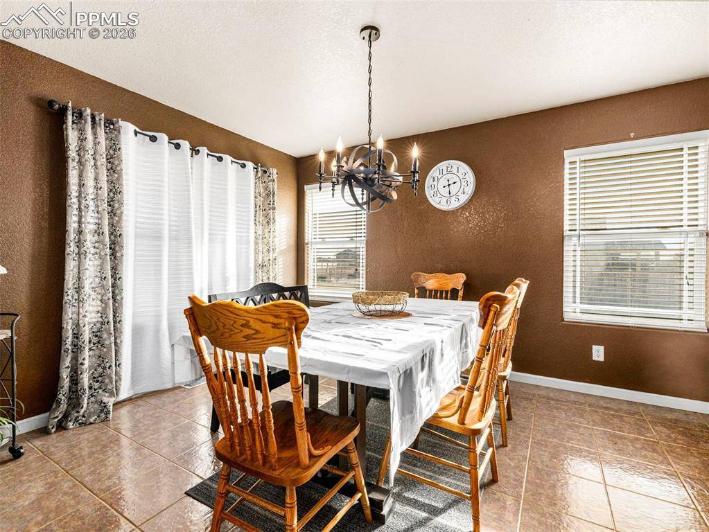 1140 W Shenandoah DR, Pueblo, CO 81007