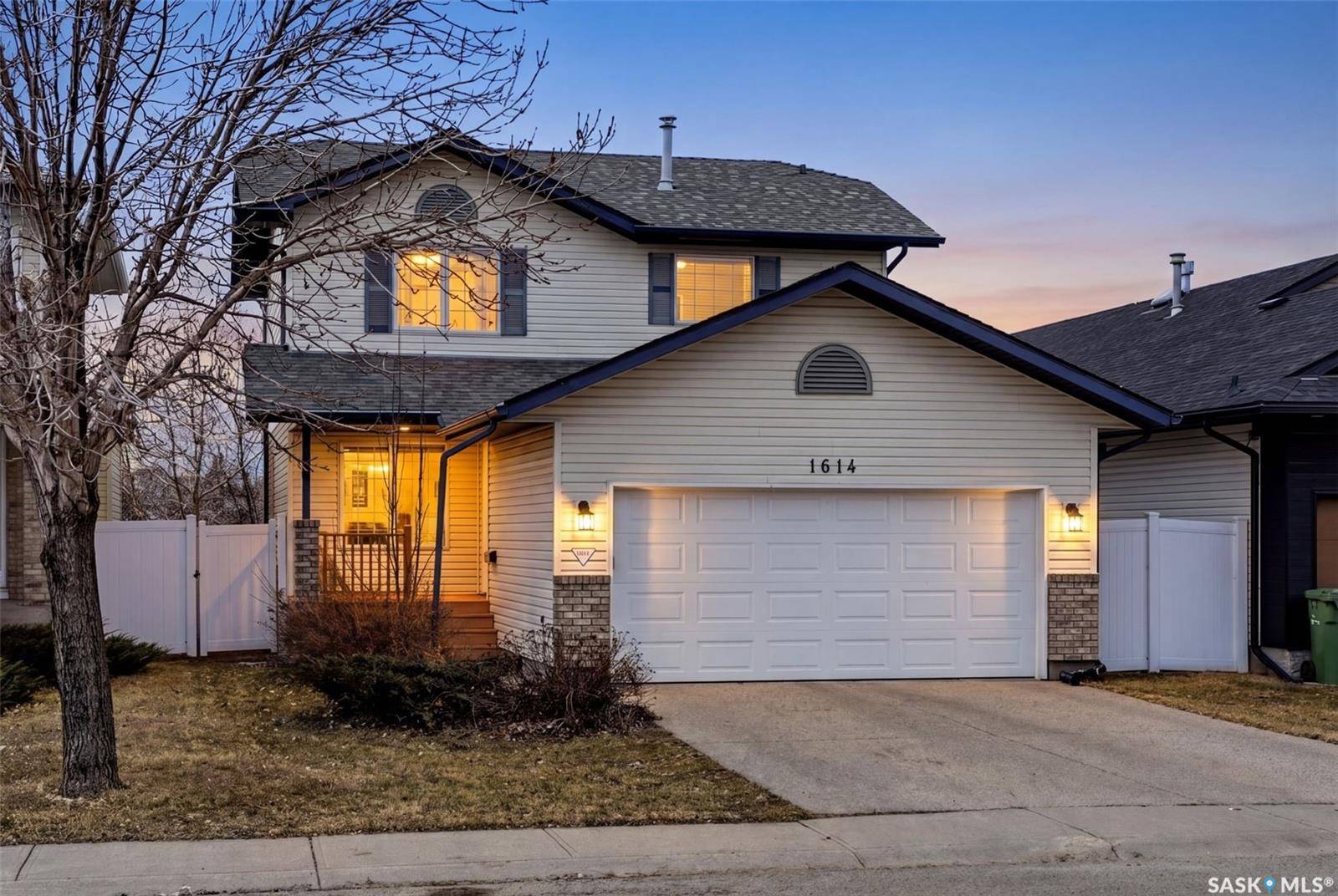 1614 Rousseau CRESCENT, Regina, SK S4X 4L8