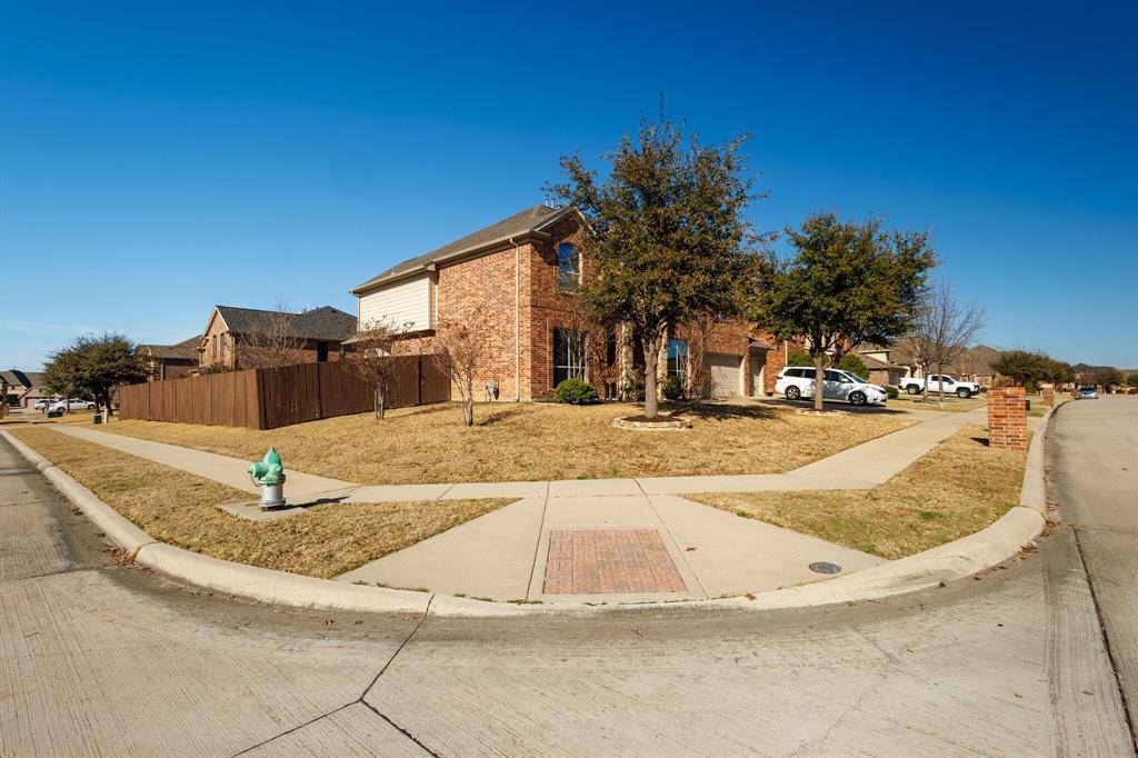 2301 Emerald Lake Lane, Little Elm, TX 75068
