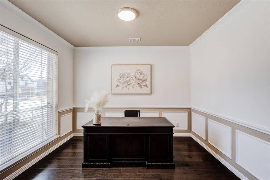 2301 Emerald Lake Lane, Little Elm, TX 75068