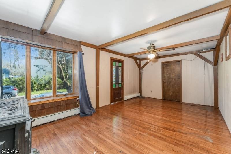 742 South Blvd, Alpha Boro, NJ 08865