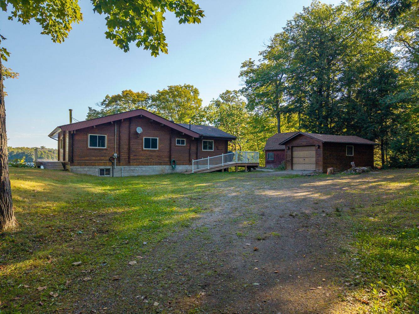30 Old Sids RD, Seguin, ON P2A 2W8