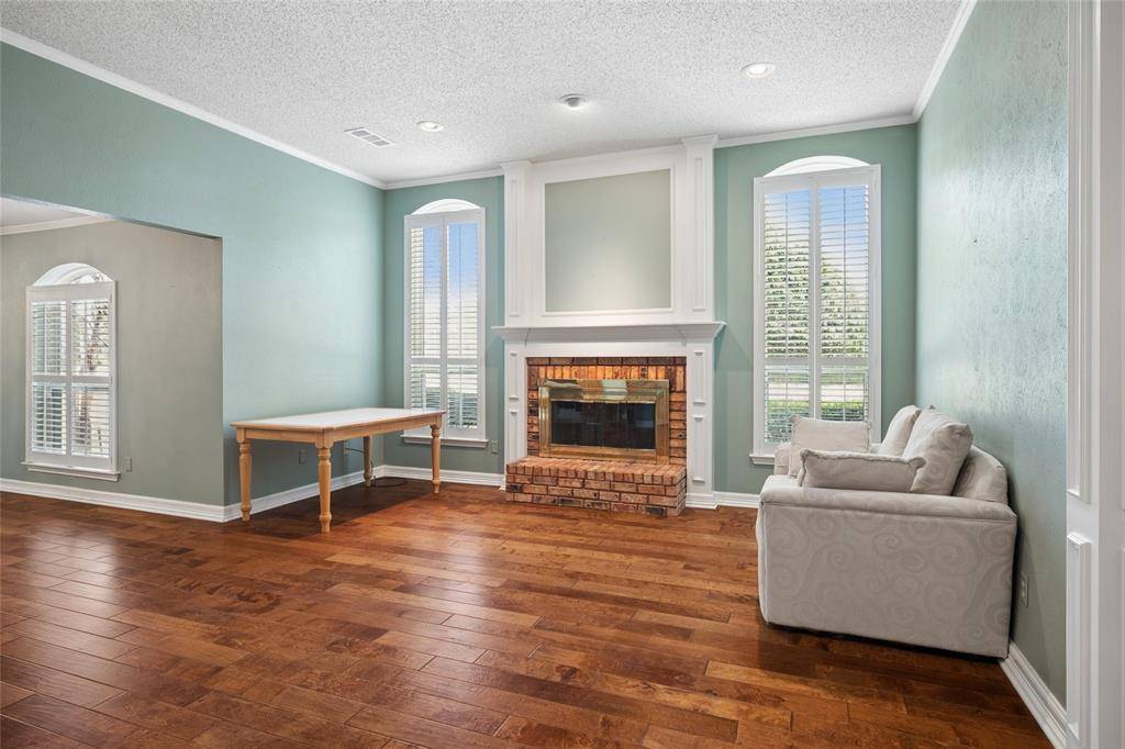 2528 Willowdale Drive, Carrollton, TX 75006