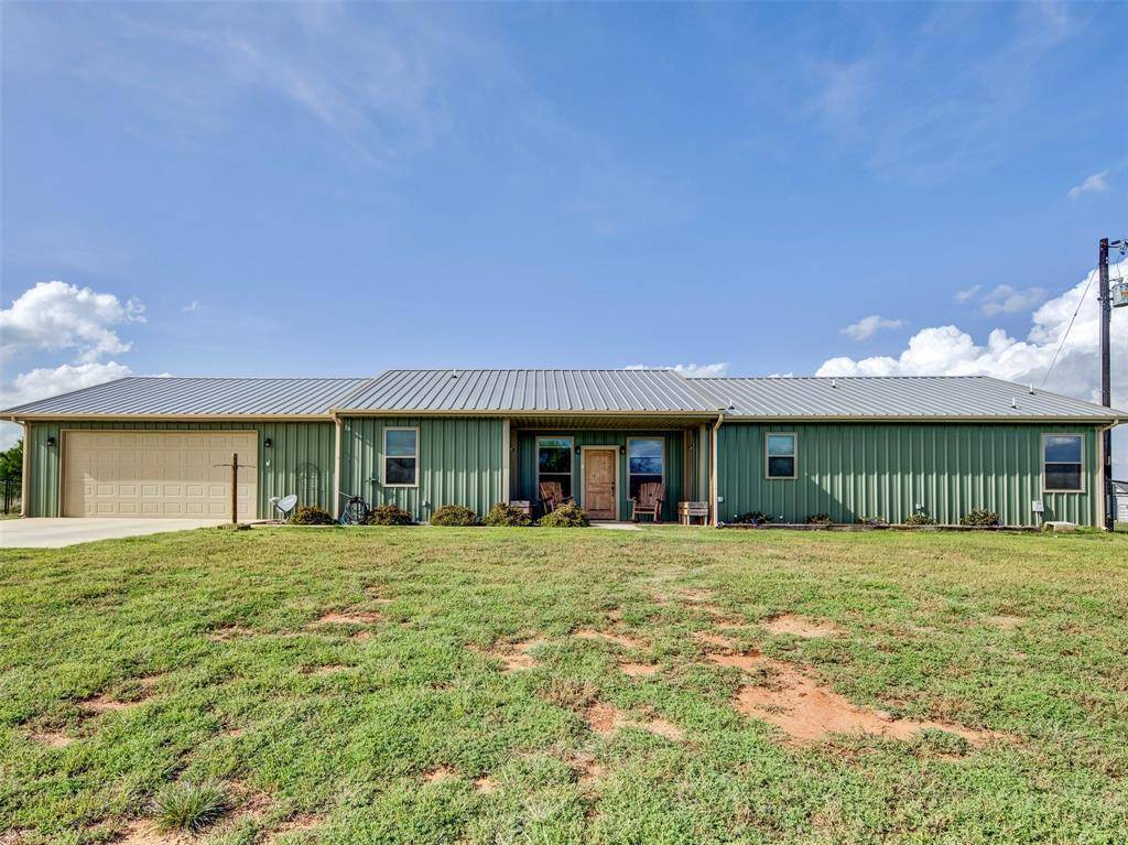 1020 County Road 1596, Alvord, TX 76225