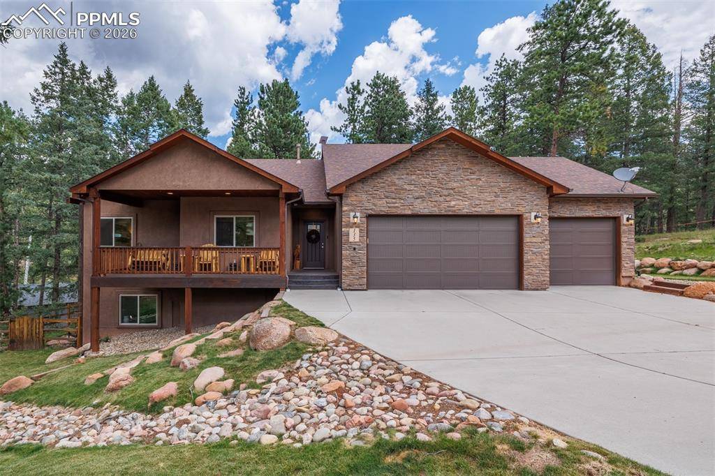 135 Cirrus CT, Woodland Park, CO 80863