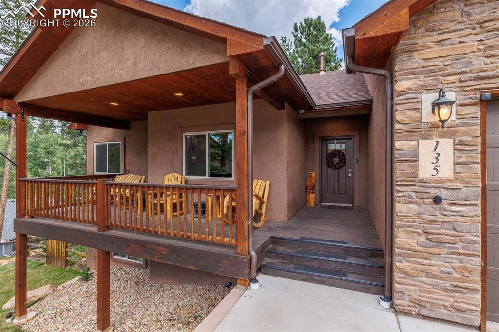 135 Cirrus CT, Woodland Park, CO 80863