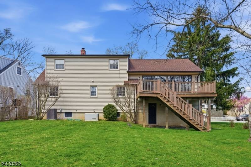 54 Richwood Pl, Denville Twp., NJ 07834