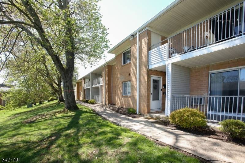 2350 Route 10 #29, Morris Plains Boro, NJ 07950