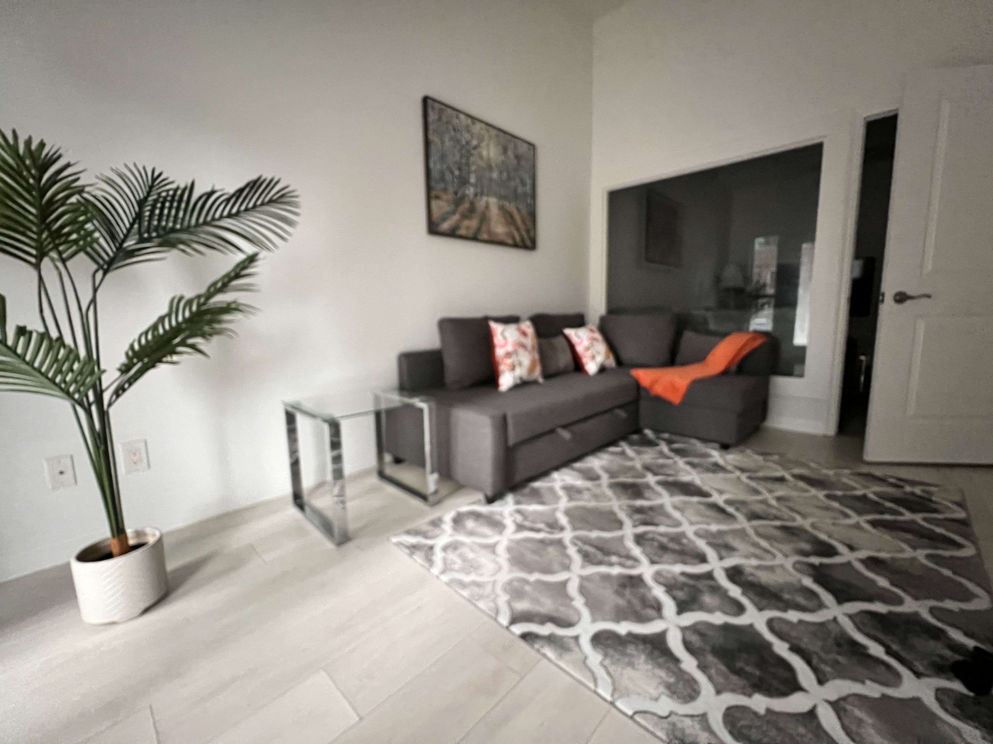35 Bastion ST #109, Toronto C01, ON M5V 0B9