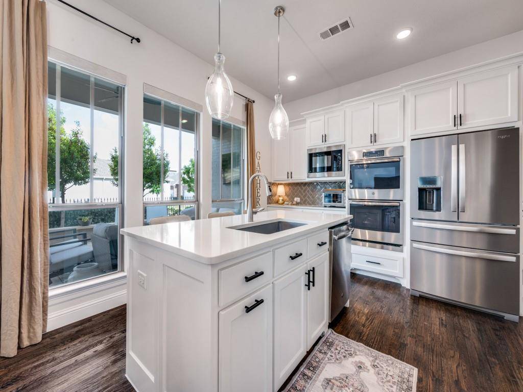 3995 Harvest Lane, Frisco, TX 75034