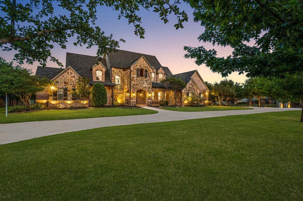 3119 Lake Drive, Southlake, TX 76092