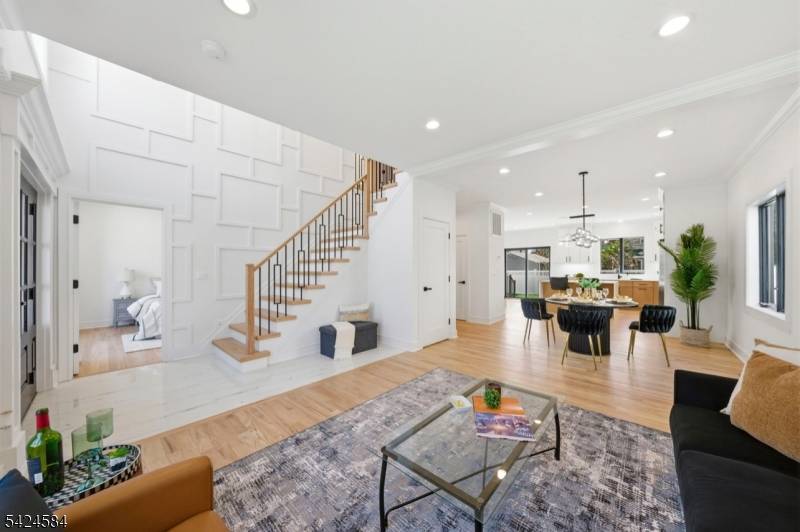 171 Edison St, Clifton City, NJ 07013