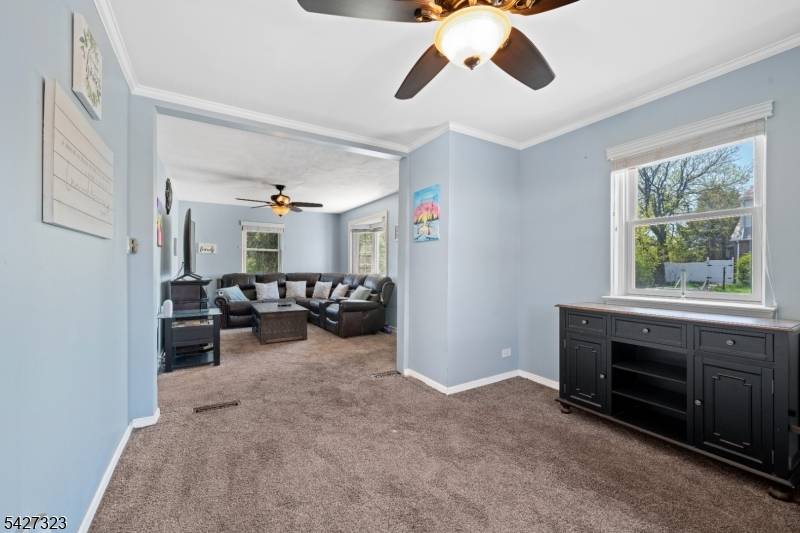 9 Leopold Ter, Clifton City, NJ 07011