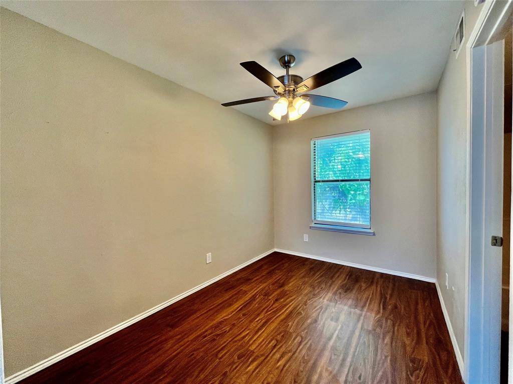 2526 W Prairie Street W #208, Denton, TX 76201