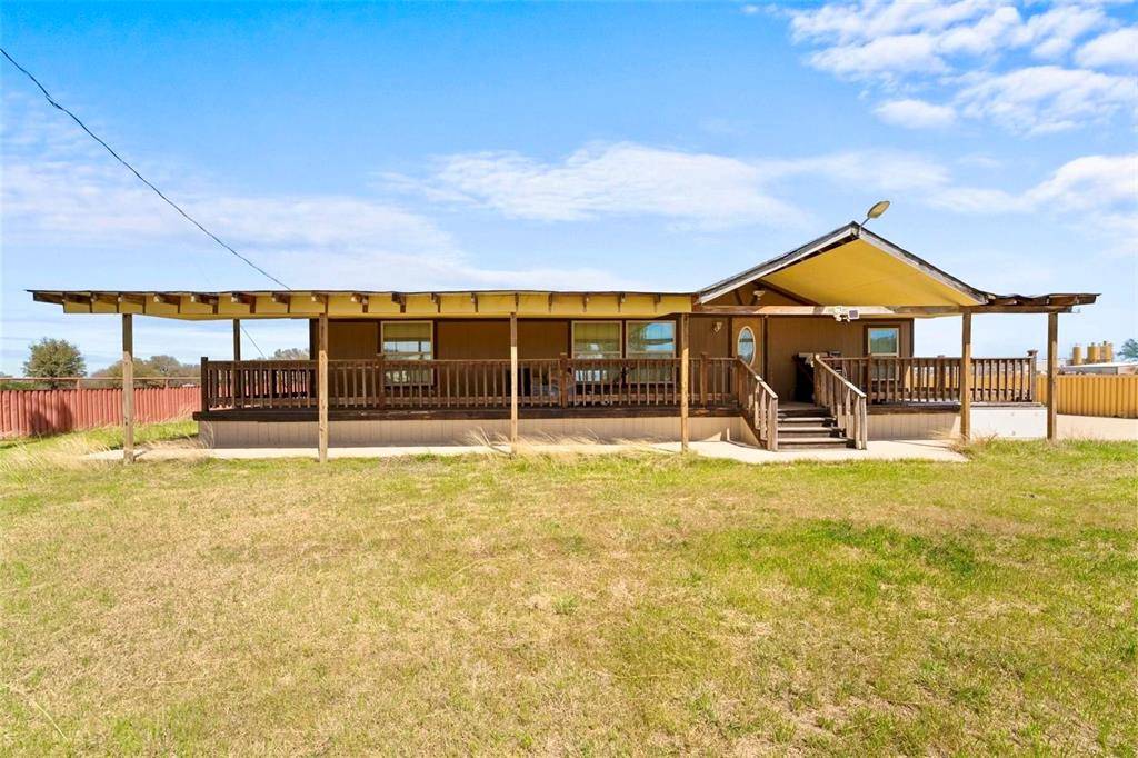 277 Deer Shadow Circle, Whitney, TX 76692