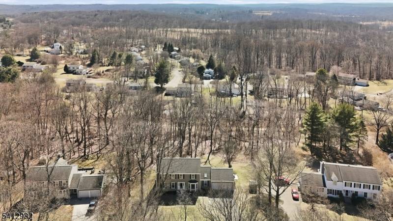 51 Winay Ter, Washington Twp., NJ 07853