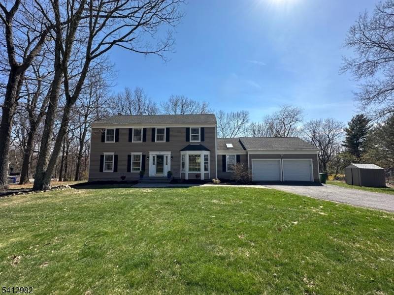 51 Winay Ter, Washington Twp., NJ 07853