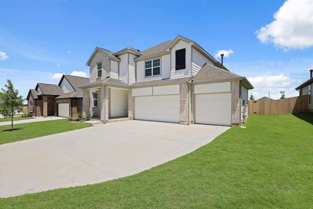 6944 Night Owl Lane, Fort Worth, TX 76036