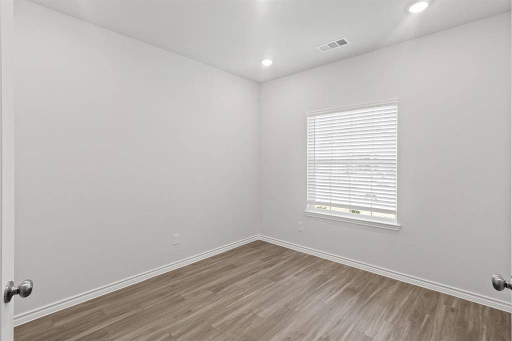 9956 Dynamics Drive, Fort Worth, TX 76131