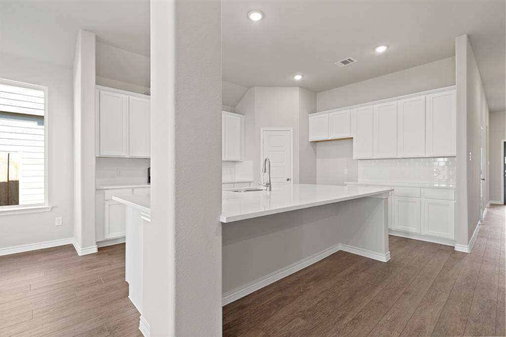 9244 Kansas Pacific Drive, Fort Worth, TX 76036
