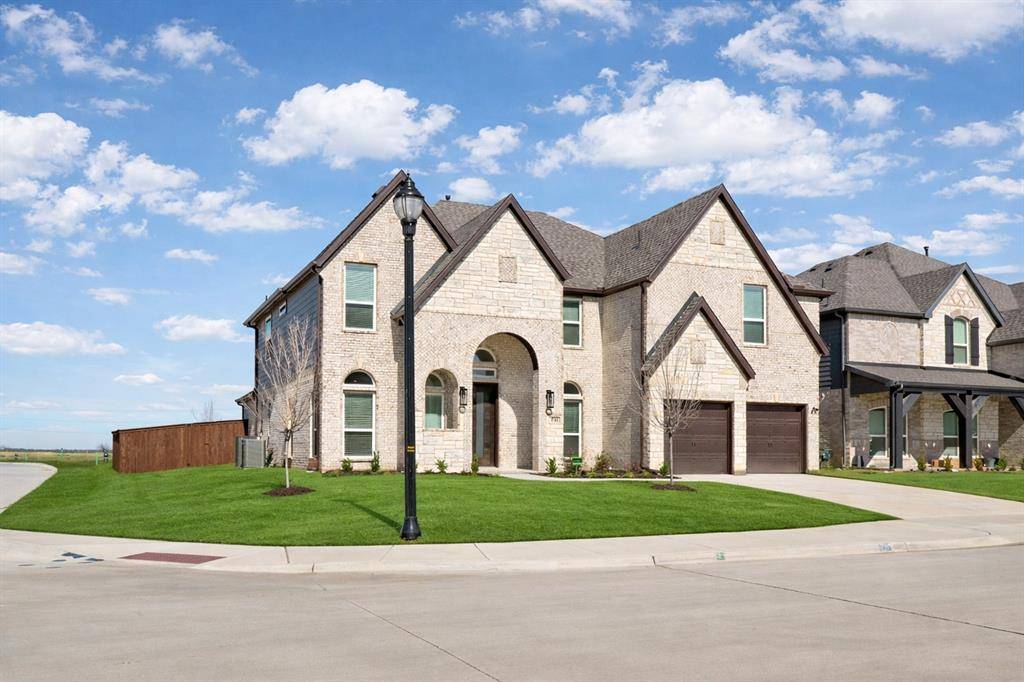3743 Milwaukee Avenue, Midlothian, TX 76065