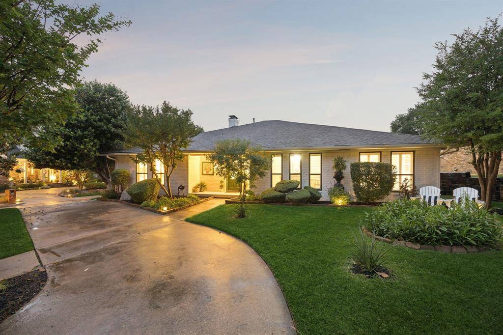 8721 Lacrosse Drive, Dallas, TX 75231