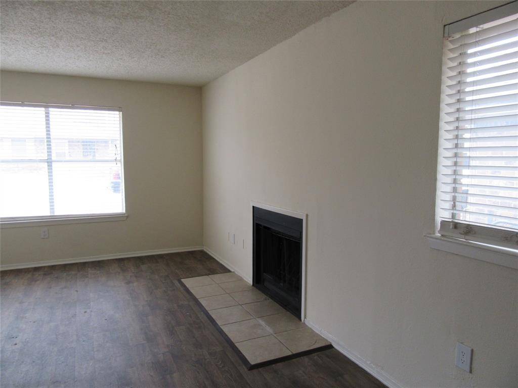 1614 Windsong Lane, Irving, TX 75060