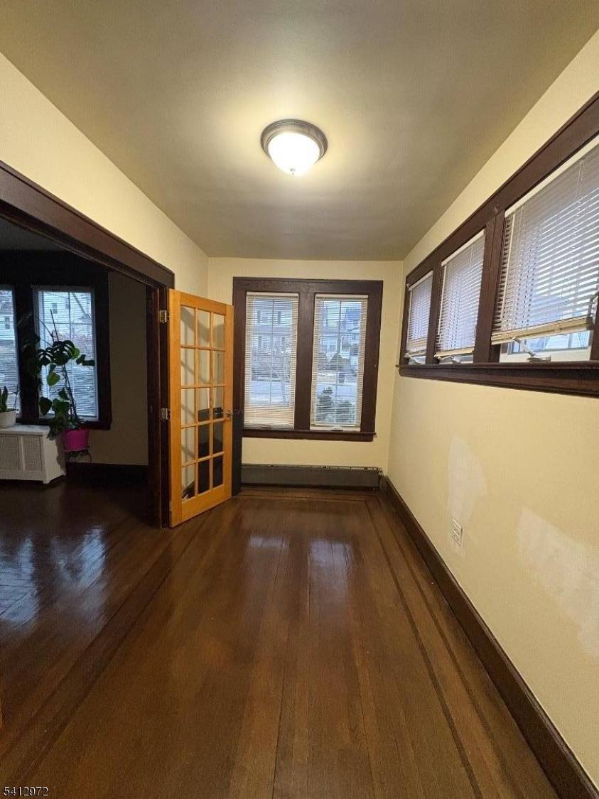 5 Hamilton Ave, Kearny Town, NJ 07032