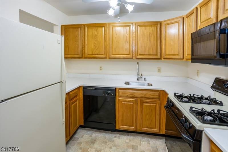 93 Park Edge, Berkeley Heights Twp., NJ 07922